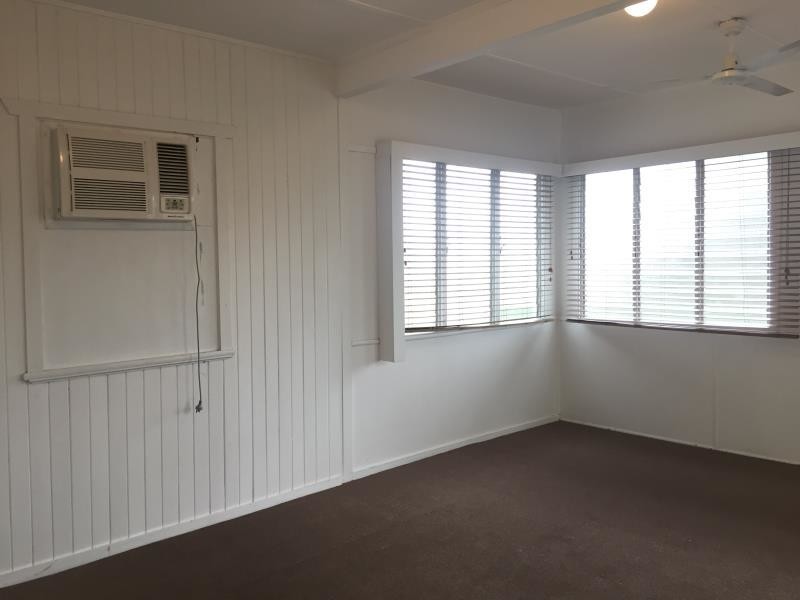 61 Deacon Street, Berserker QLD 4701